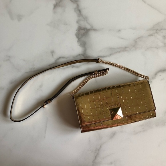 Michael Kors Karla Embossed Leather Wallet Clutch - Picture 2 of 8